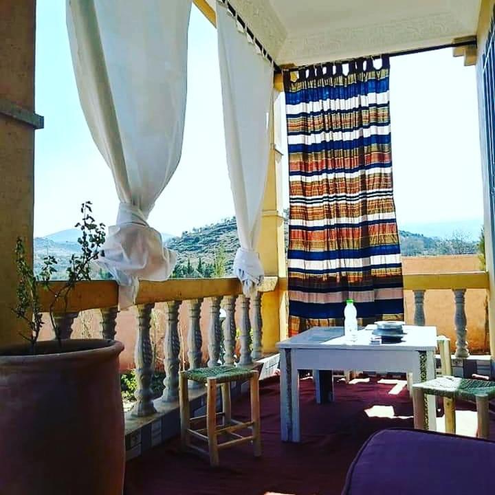 Le Petit Jardin Bed and Breakfast Demnate Buitenkant foto