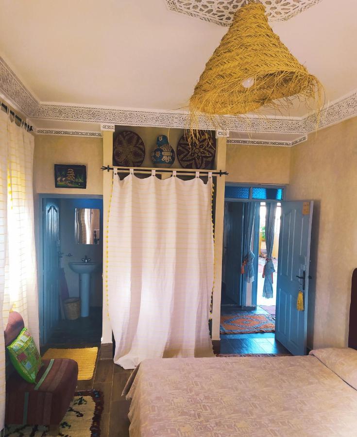 Le Petit Jardin Bed and Breakfast Demnate Buitenkant foto