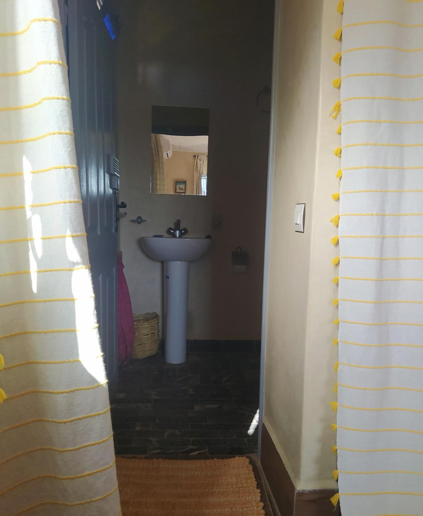 Le Petit Jardin Bed and Breakfast Demnate Kamer foto